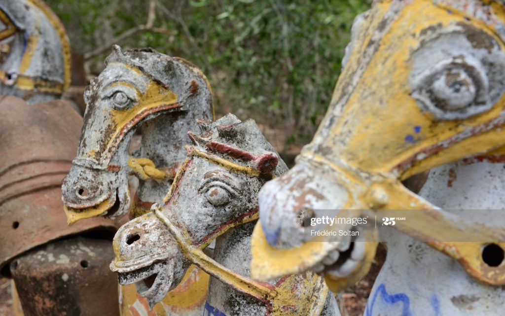 புழுதி